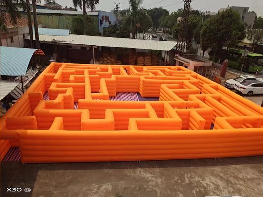 Laranja 100m2 Parque ao ar livre pátio inflável labirinto para aluguel