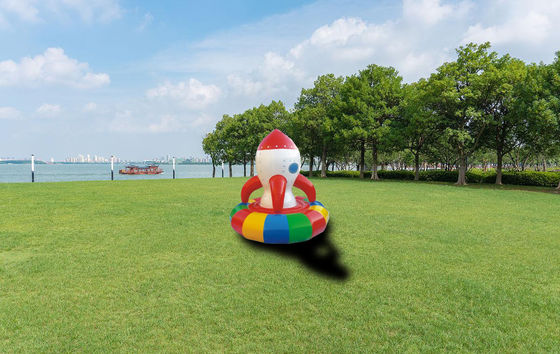 Jogos infláveis de parque de diversões para crianças