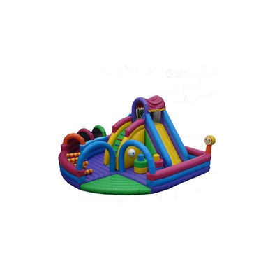 Parque infantil girafa inflável Slide de animais para alugar