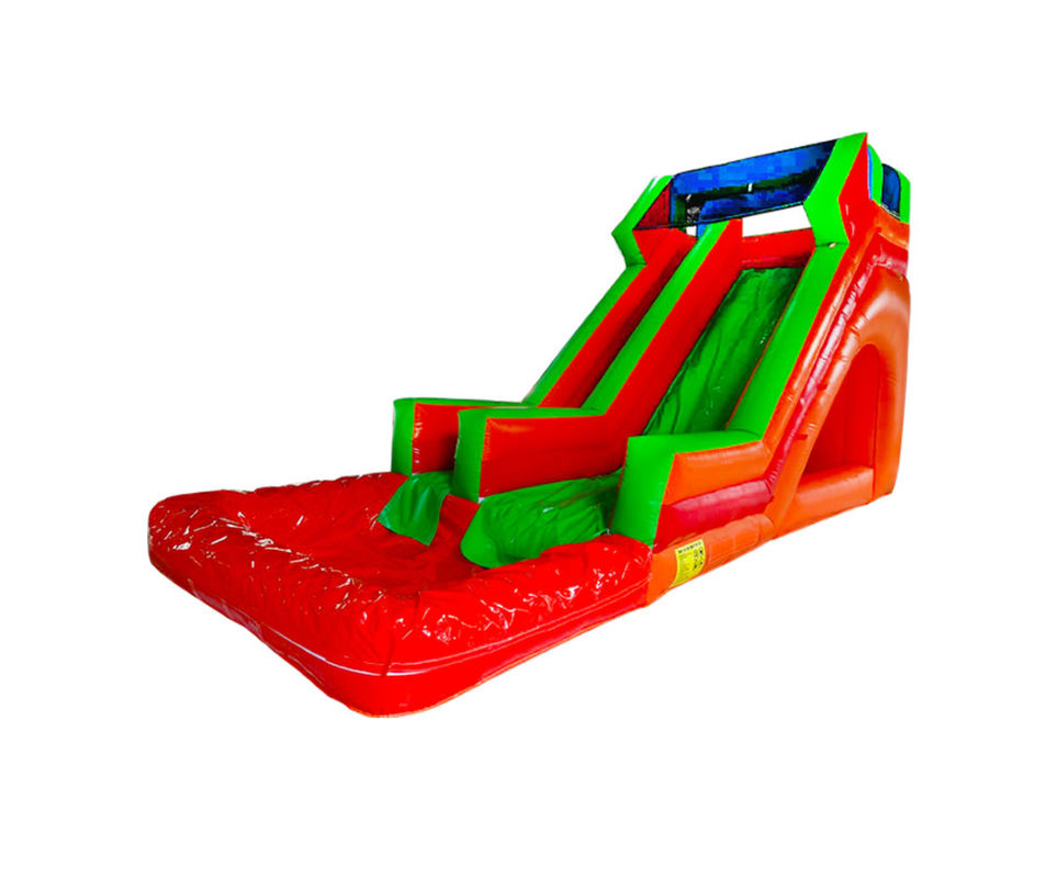 Slide inflável vibrante e colorido para crianças