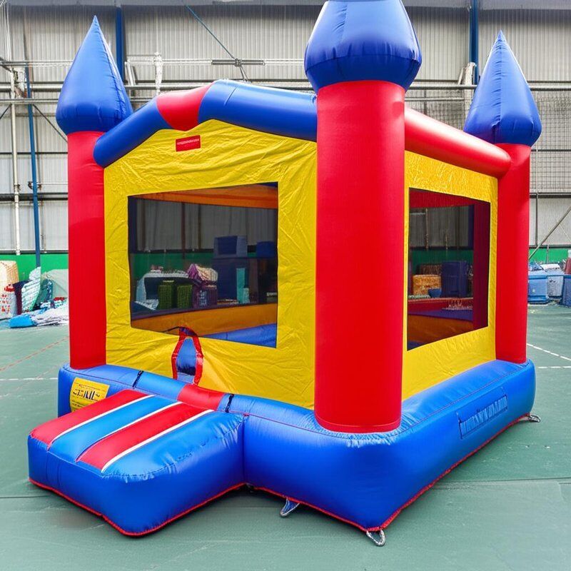Castelos infláveis leves e dobráveis para fácil transporte, múltiplas cores, logotipo personalizado pode ser impresso, fáceis de transportar e armazenar